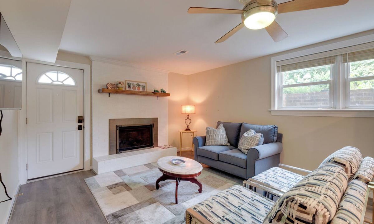 Mechanicsville Apartment | Cozy Suite for Couples and Travel Nurses