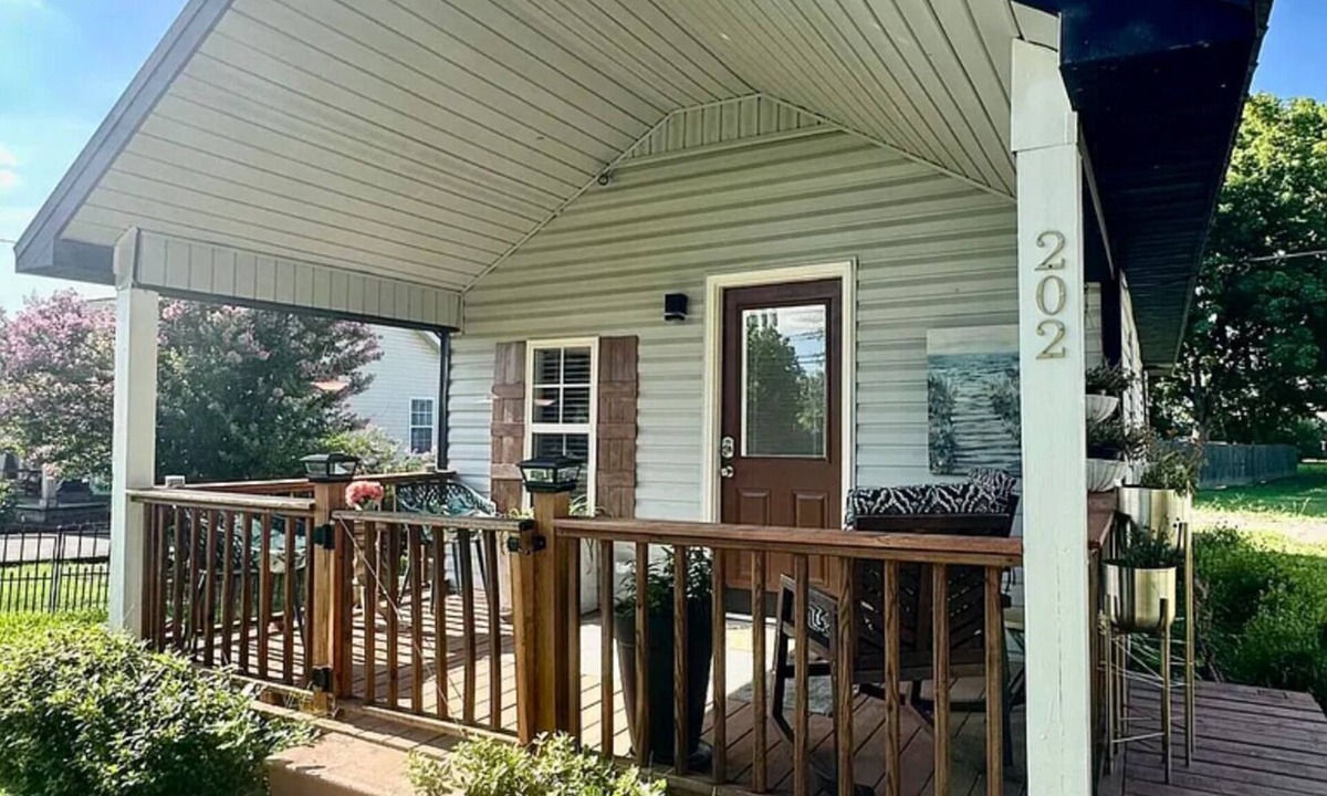 Medina House | Cozy Tiny Home - Open Concept - Minimal Medina