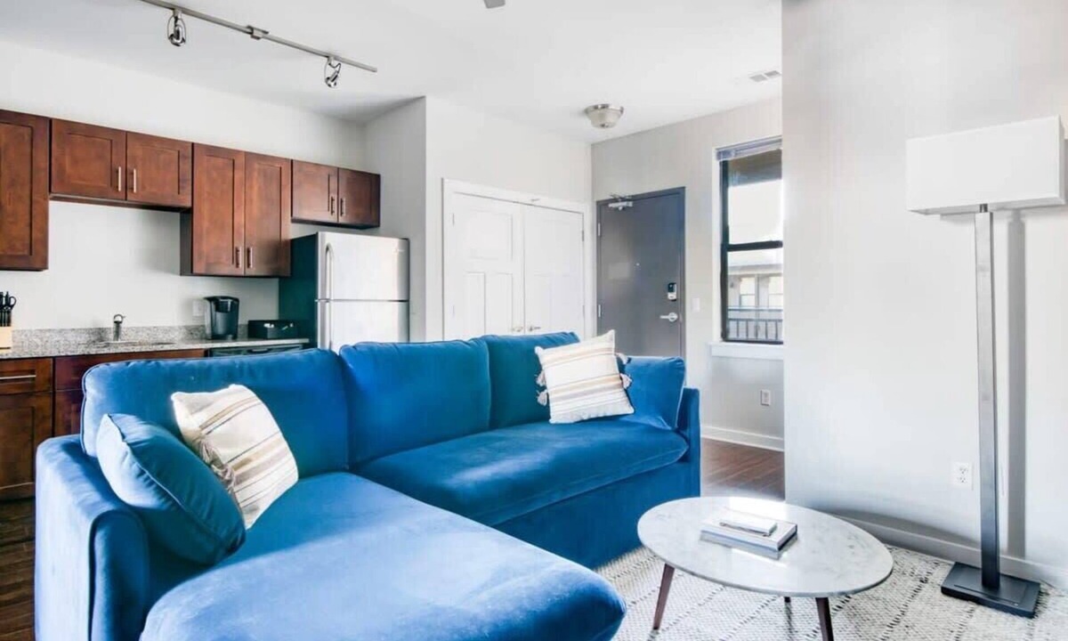 Music Row Apartment | CozySuites Music Row Charming 1BR in Nashville! 04
