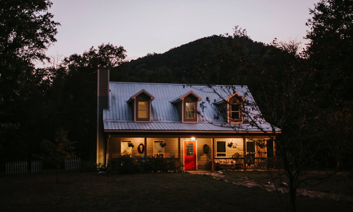 Spring Garden House | Creekside Mountain Retreat on Chief Ladiga Trail and Terrapin Creek near Pinhoti