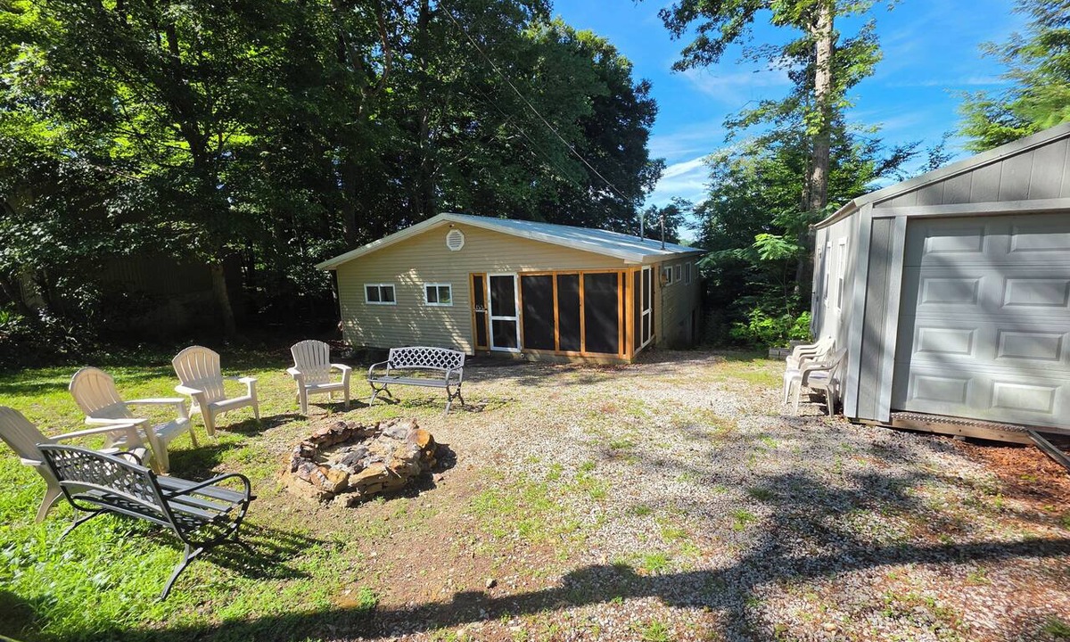 Nancy House | Cumberland Lake House