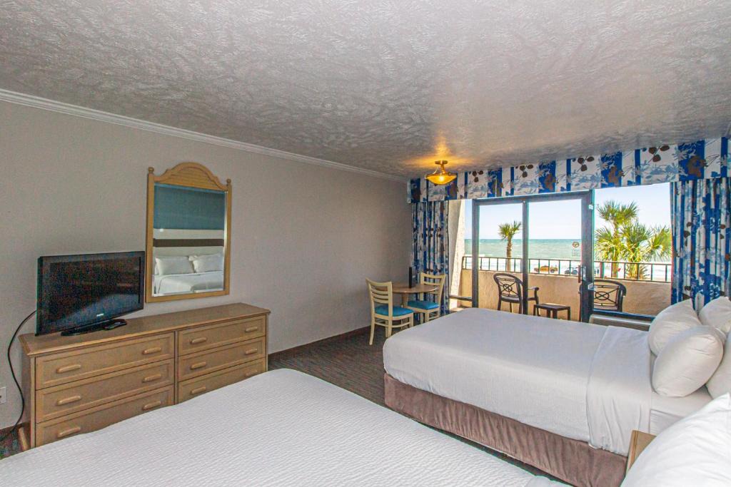 Myrtle Beach House | Direct Oceanfront Suite - Ocean Reef 201 Sleeps 4!