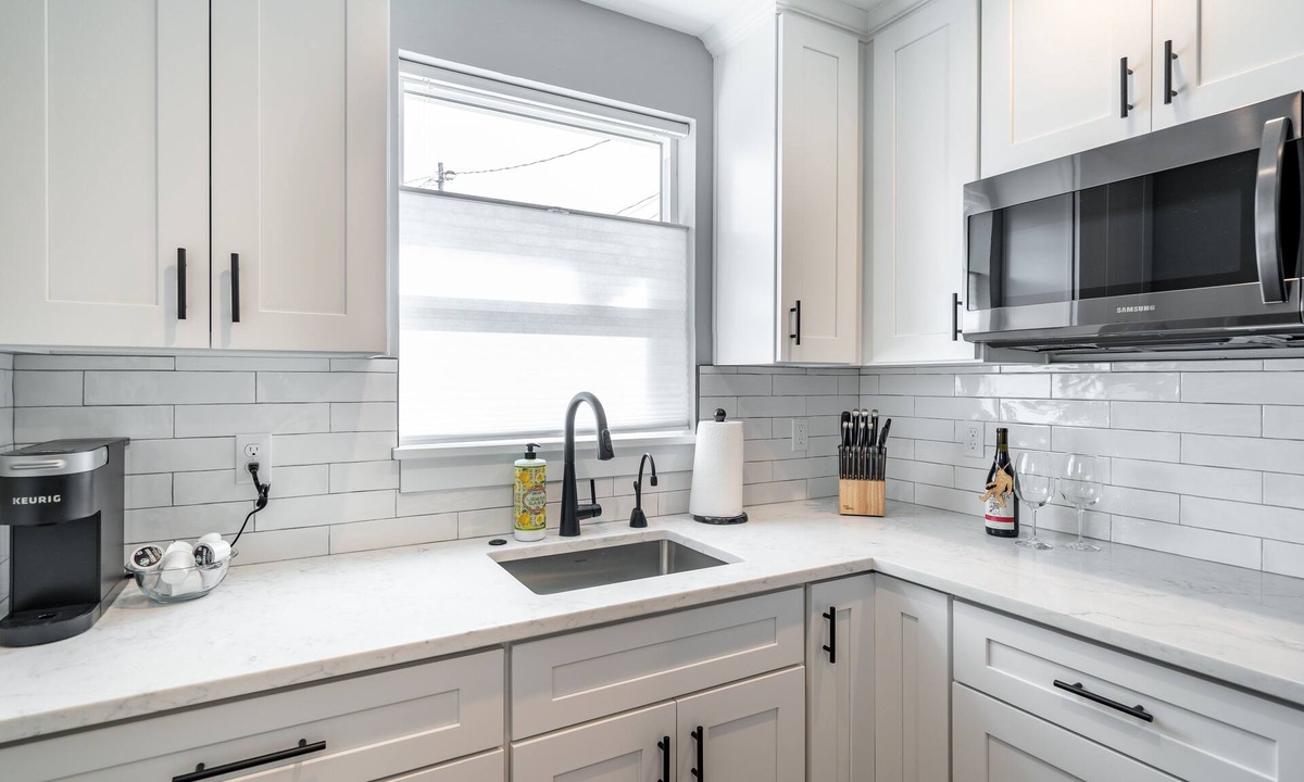 West Eugene Apartment | Downtown Area! Studio Apartment in Eugene’s Heart!