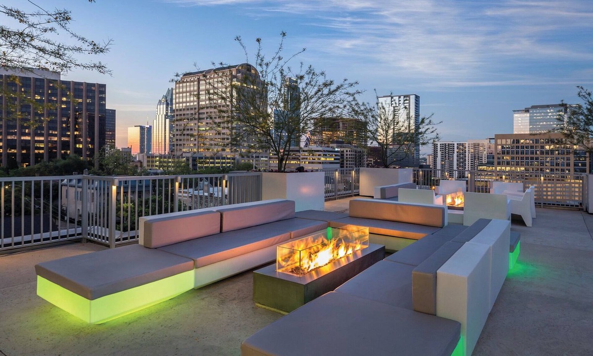 Civic District Condo | Downtown Austin 2BR Prime new location Rooftop Pool