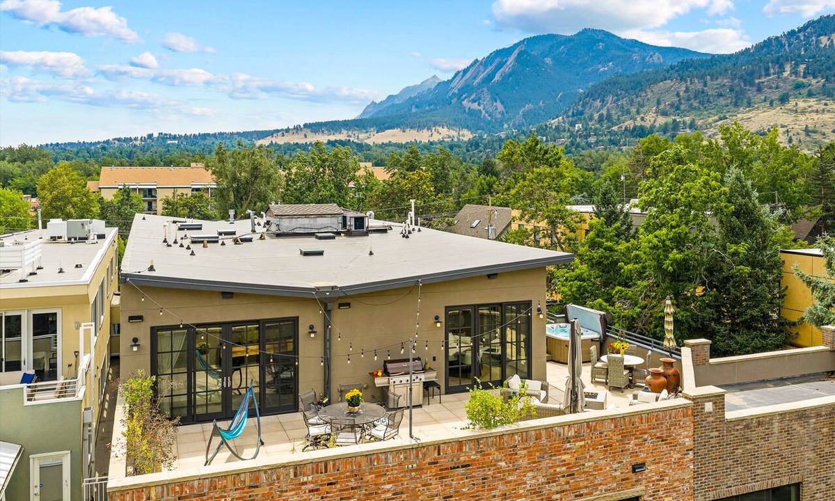 Downtown Apartment | Downtown Boulder Gem with Flatirons Views & Hot Tub