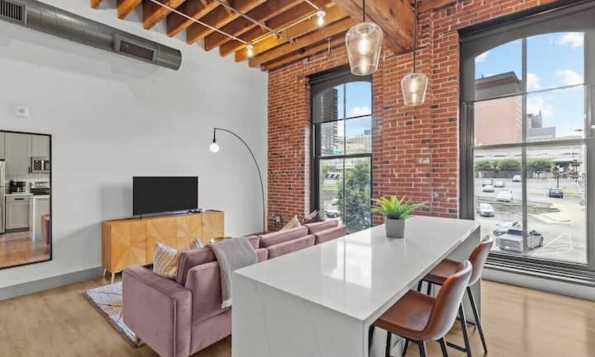 Downtown St. Louis Apartment | Downtown Loft on Riverfront Next to Arch & Convention Center