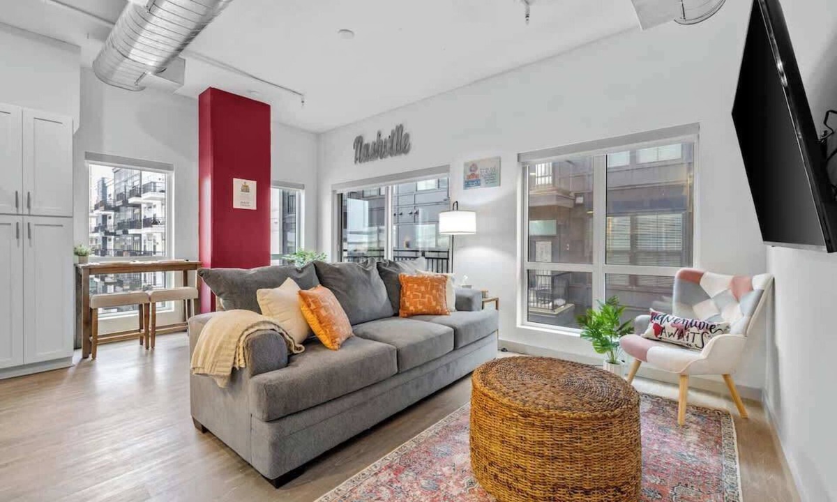 Sobro Apartment | Downtown Nashville 2BR Near Broadway & Gulch