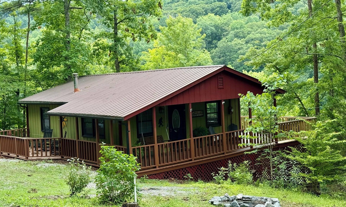 Sloans Valley Cottage | Easy Walk to Lake, Best Hikes & Scenery! Direct access to Ramp, Fish, Swim