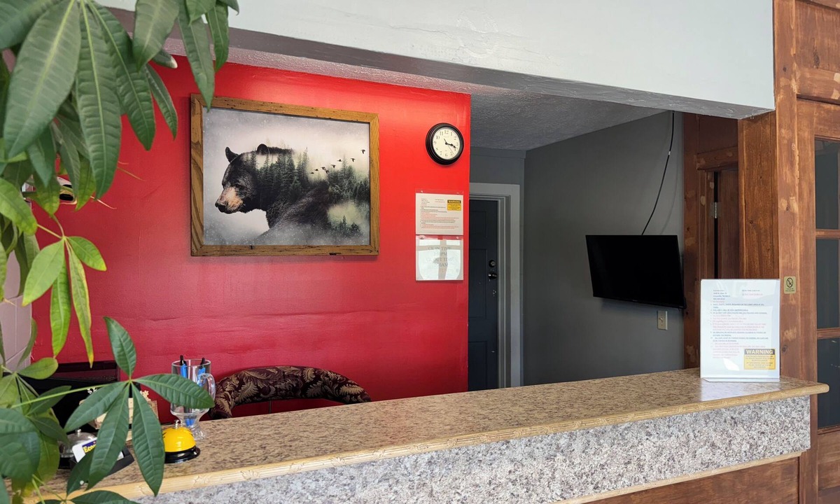 Crossville Hotel | Economy Inn Crossville