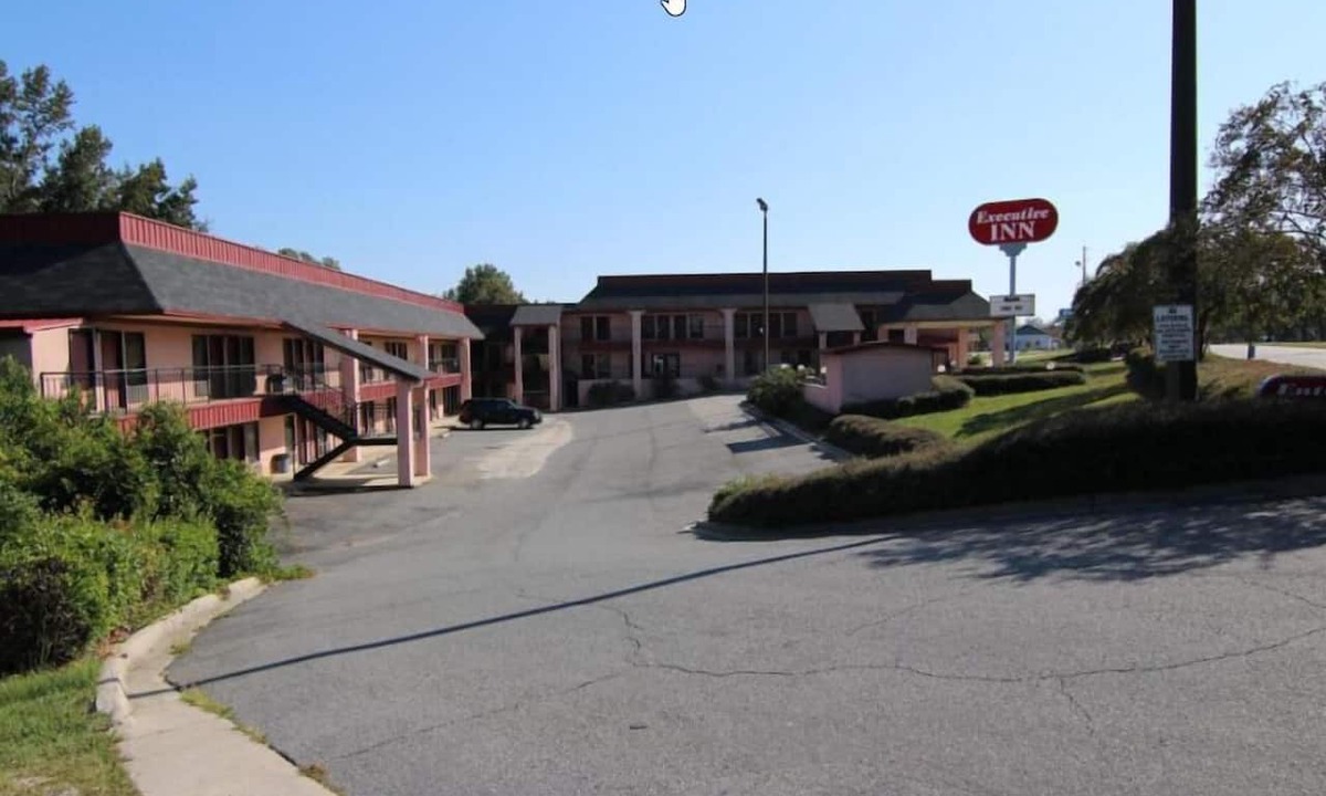 Kershaw Hotel | Executive Inn Kershaw