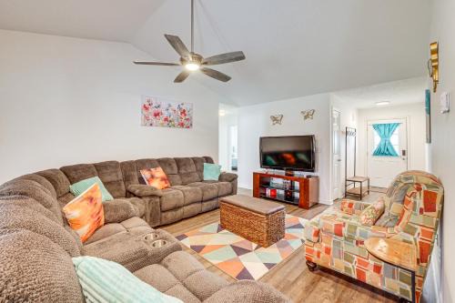 Fountain Inn House | Family Home in Fountain Inn, 2 Mi to Main St!