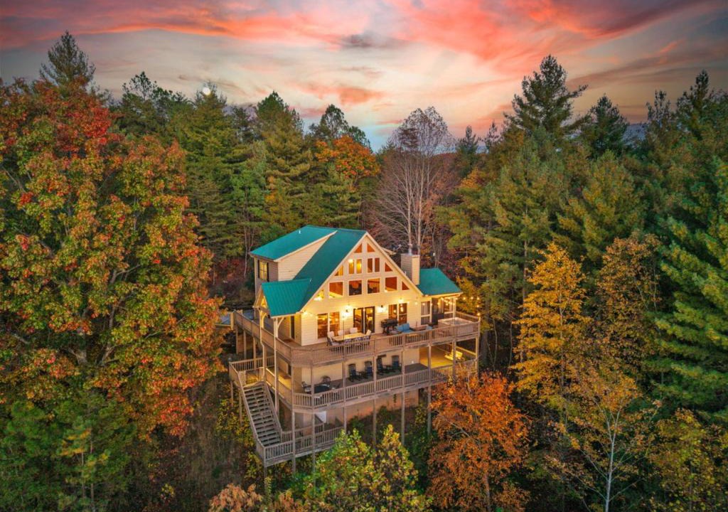 Townsend House | Firefly Ridge MTN View Hot Tub Theater GAMES