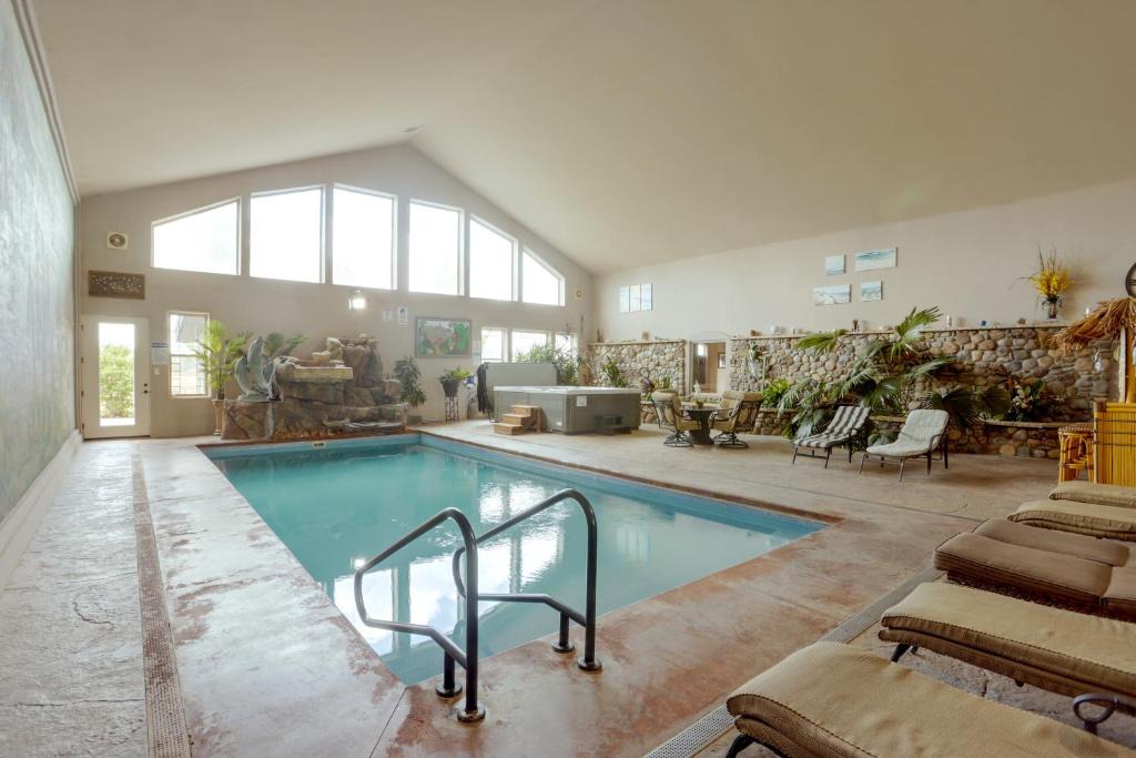 Durango House | Flawless Durango Home w/Theater + Pool Table