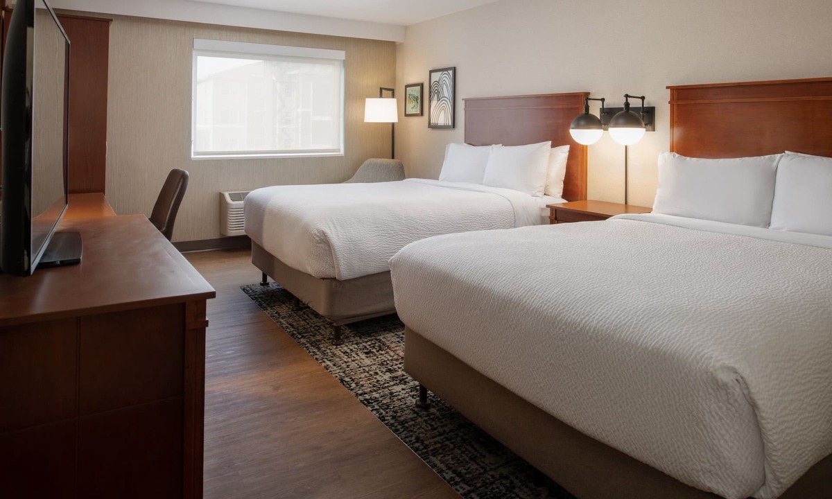 Puget Hotel | Four Points by Sheraton Bellingham Hotel & Conference Center