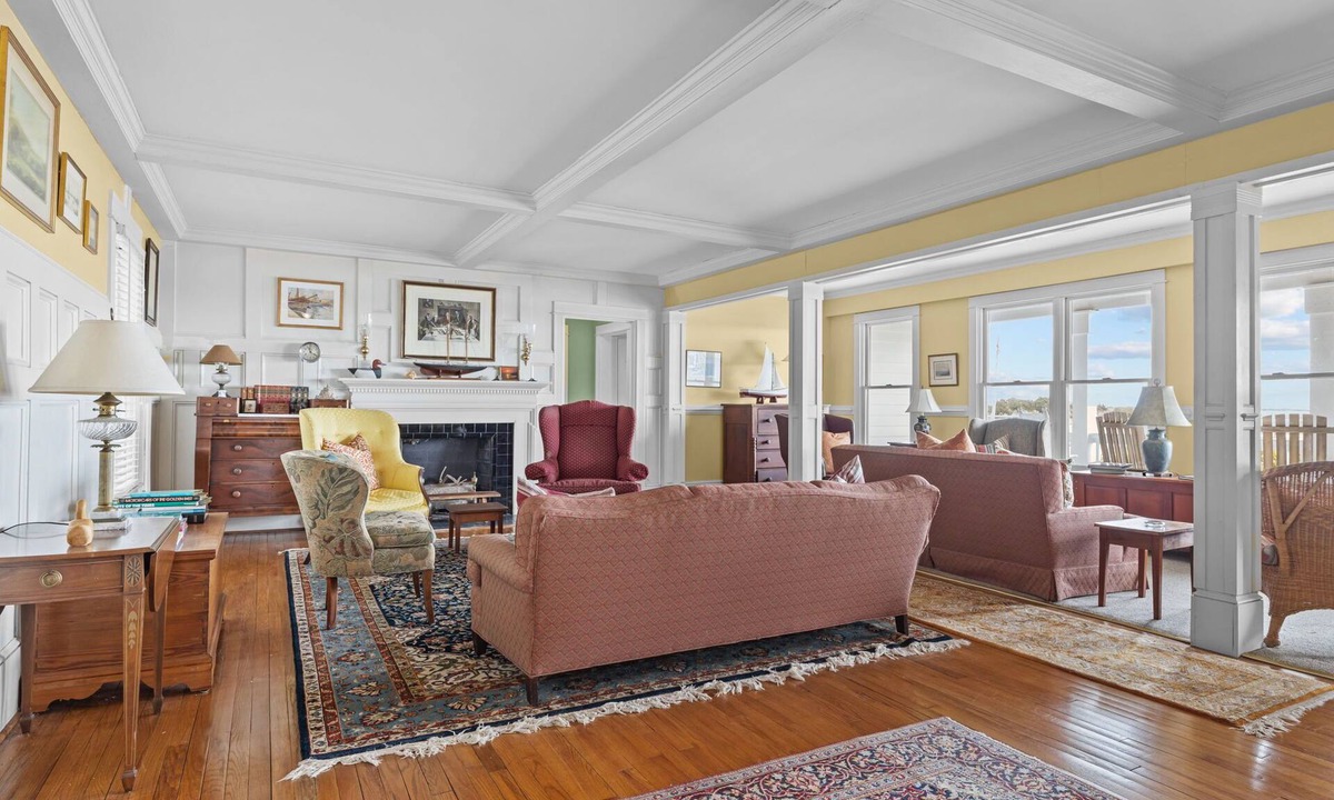 Morehead City House | Front Street Retreat (Pet Friendly) in Downtown Beaufort, NC