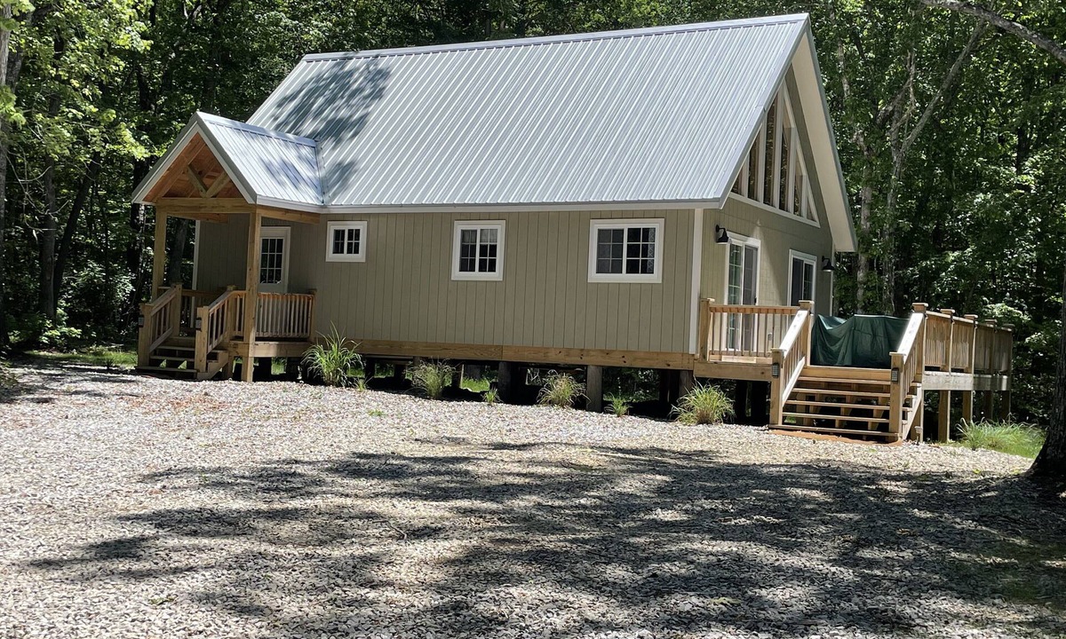 Spencer Cabin | Go fishing, hiking, waterfalls, zip lining, horseback riding, and so much more.