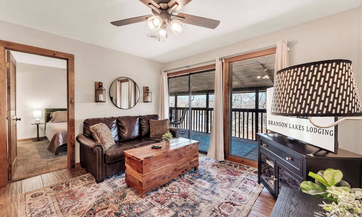 Branson West Condo | Gorgeous Branson Condo, VIEWS, Hike and Fish on Property, Private Lake, 2 Pools!