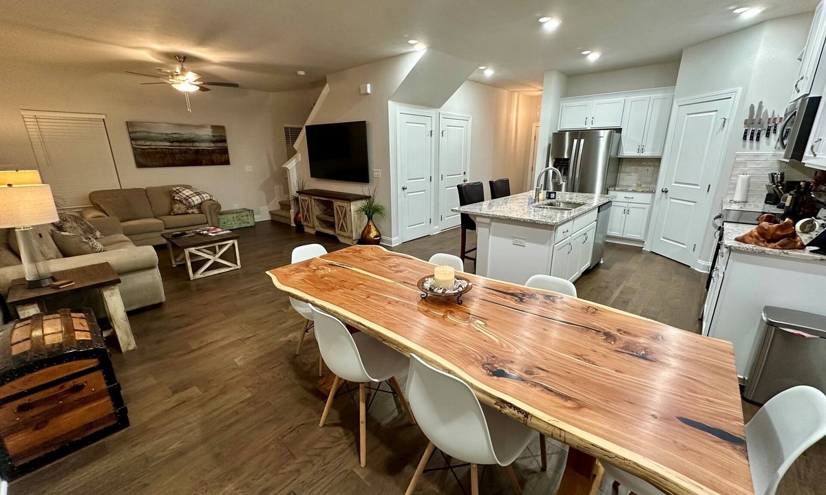 North Augusta House | Gorgeous Luxury Townhome Rental for MASTERS & Augusta National Women's Amateur