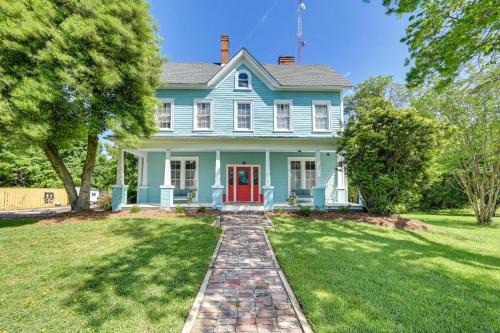 High Point House | Grand Historic Home w/Yard & Deck in High Point!