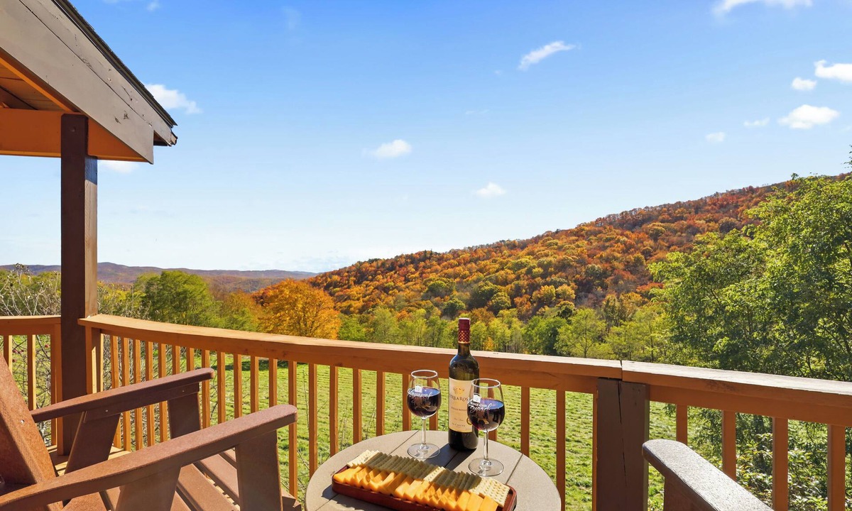 Seven Devils House | GrandView Cabin - Views and Zip Lines