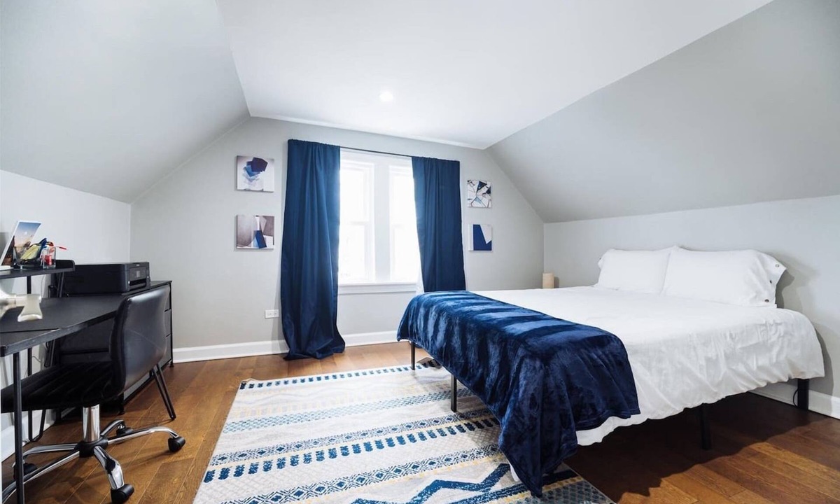 Avondale Apartment | Great Area Logan Square Apt Games Pets - Sleeps 5