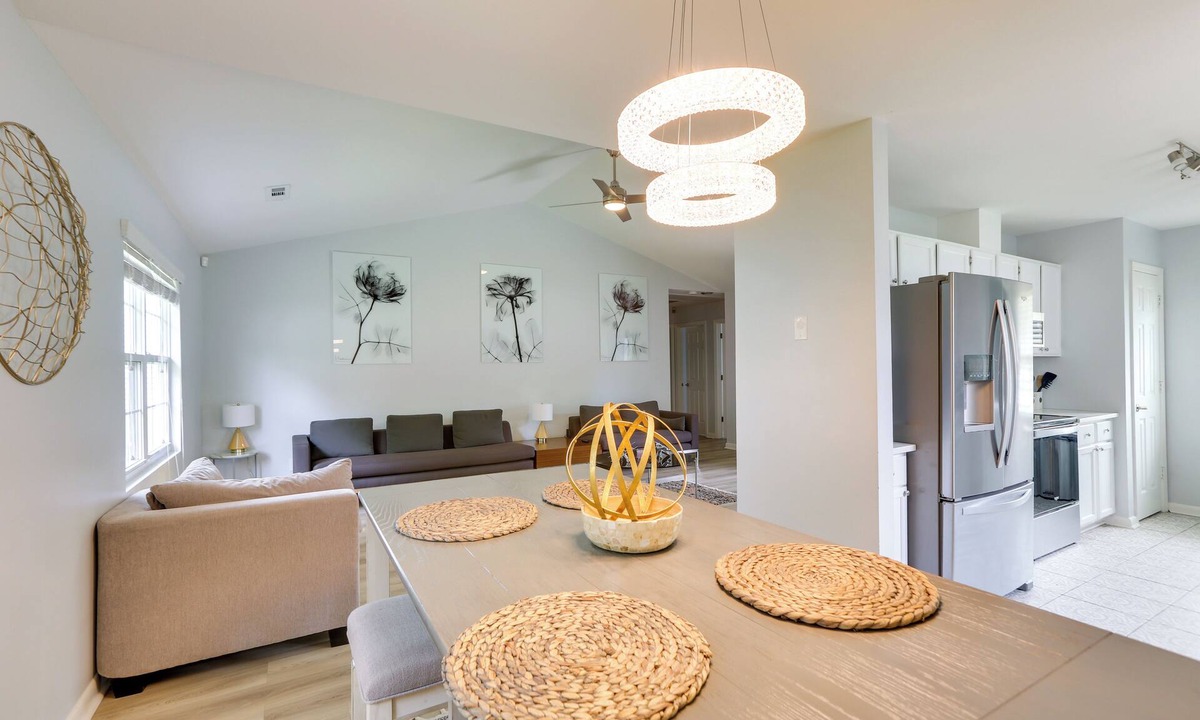 Greensboro Cottage | Greensboro Vacation Rental w/Patio, Yard!