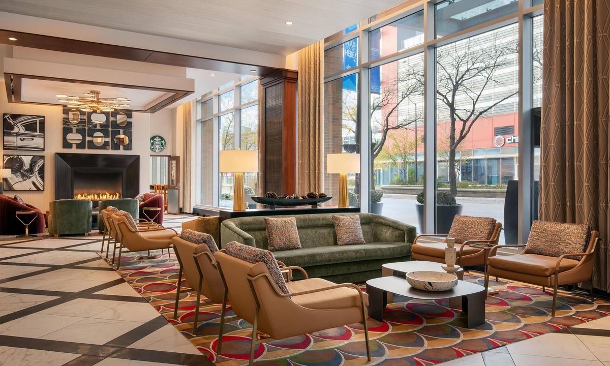 Near South Side Hotel | Hampton Inn Chicago McCormick Place