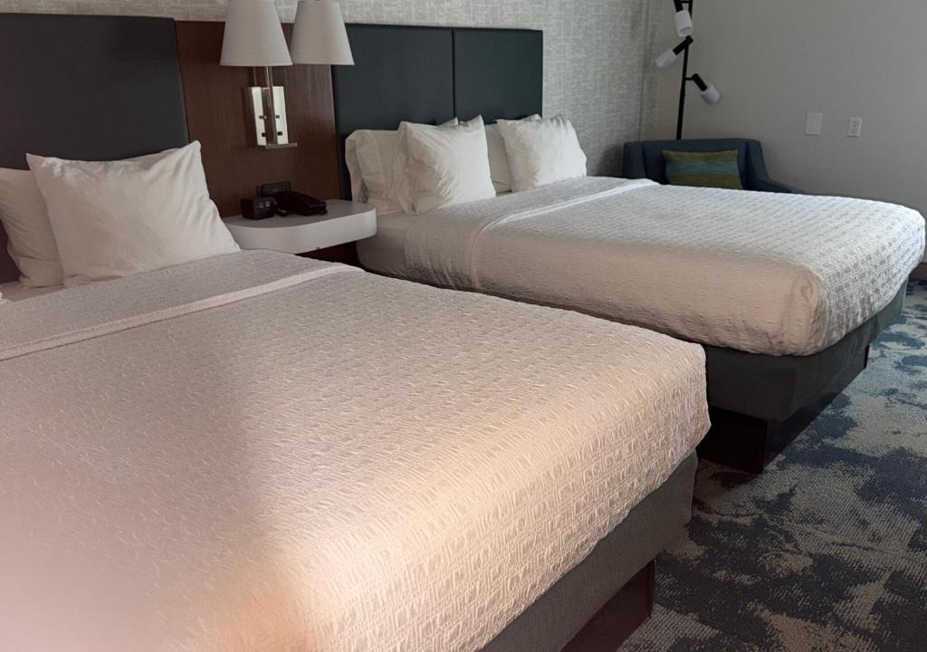 Hillview Hotel | Hampton Inn Louisville/I-65/Brooks Road