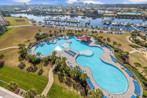 North Myrtle Beach Apartment | Harbor Pointe Coastal Getaway