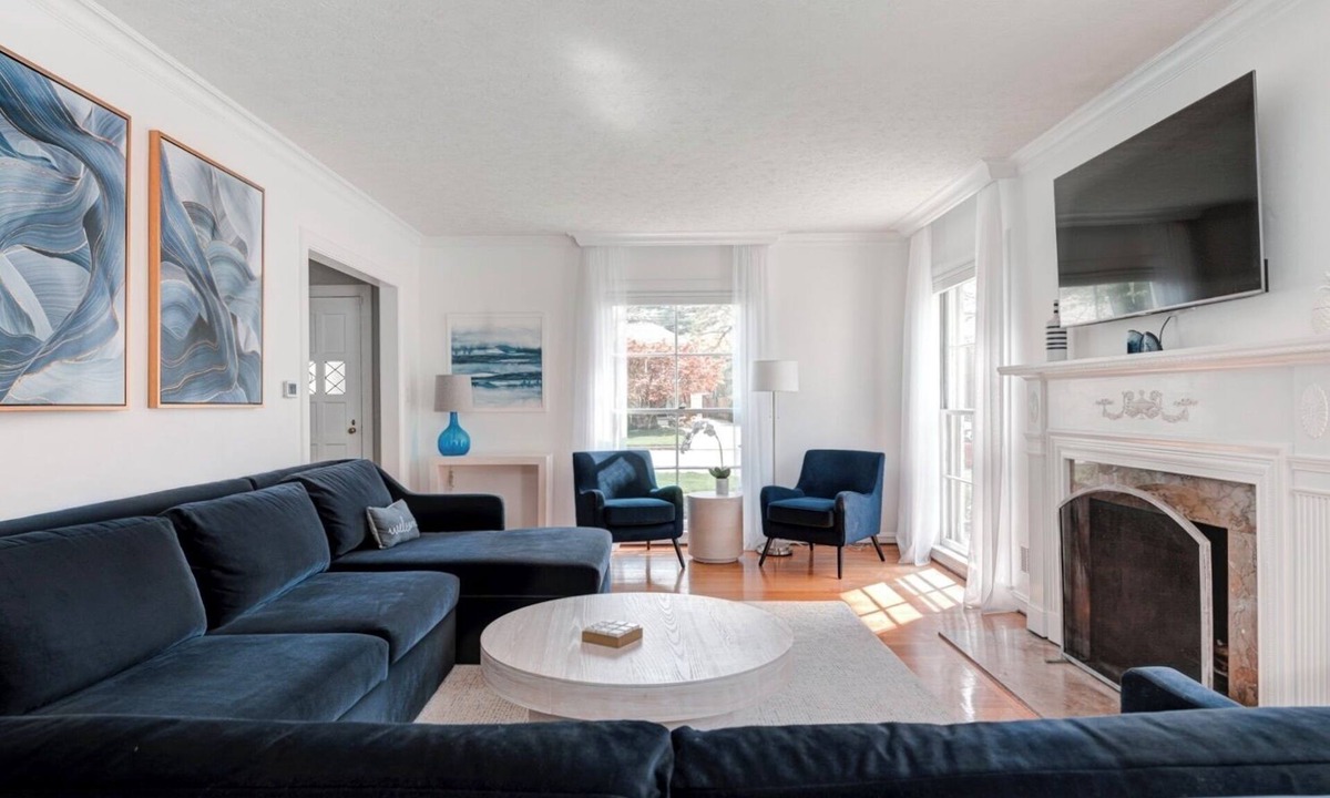 Indianapolis House | Hayden House - Central Indy 1940s Gem - Great Location & Elevated Furnishings