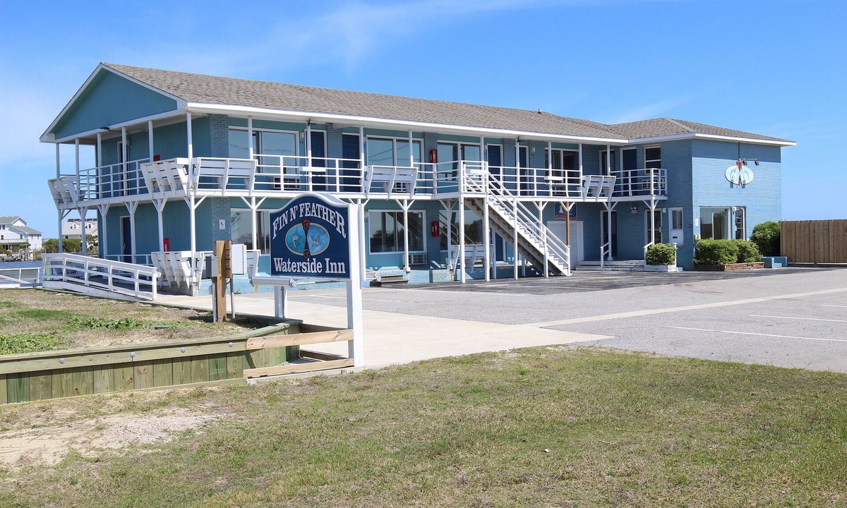 Nags Head Apartment | Herring Hideaway 1 Queen Standard Fin N Feather