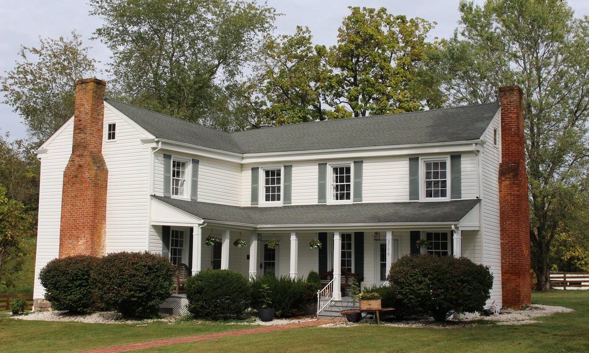 Hethwood - Prices Fork House | Historical 4-bedroom, 3-bathroom farmhouse comfortably sleeps up to 8 guests