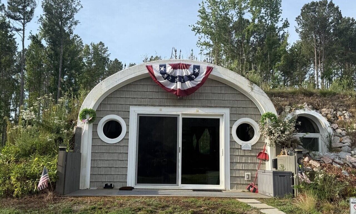 Littleton RV Rental | Hobbit style Earth Home- unit c