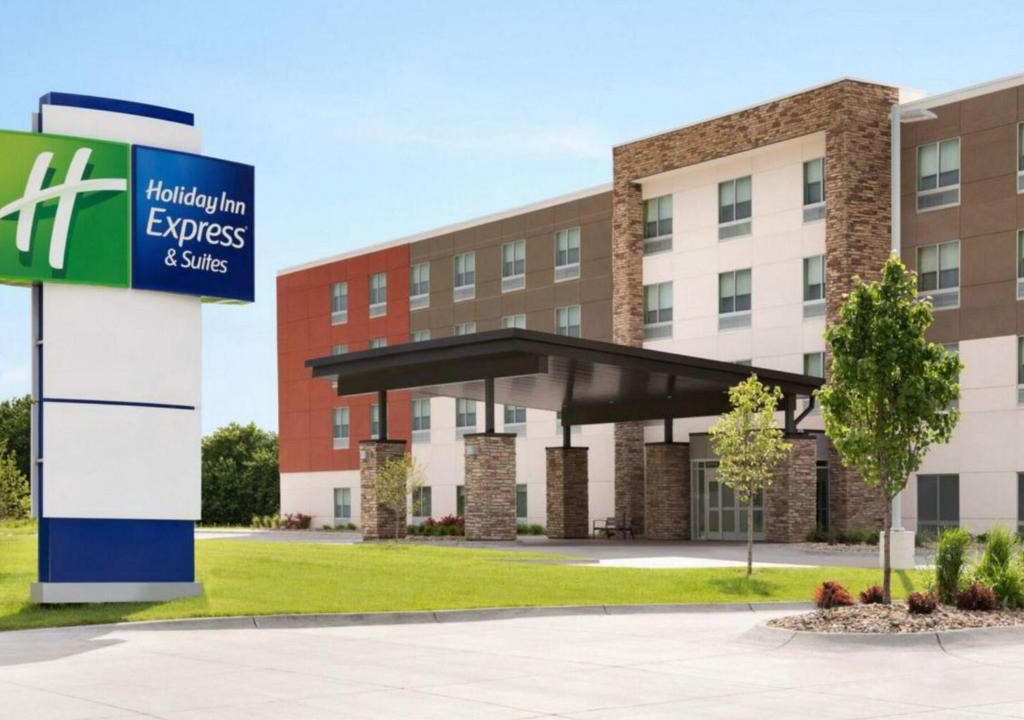 Dry Ridge Hotel | Holiday Inn Express & Suites Dry Ridge by IHG