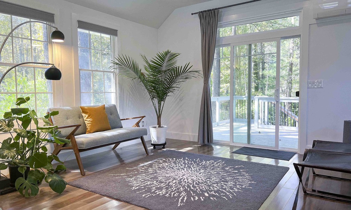 Charlottesville House | Honey House—beautiful modern loft near UVA, Monticello and downtown