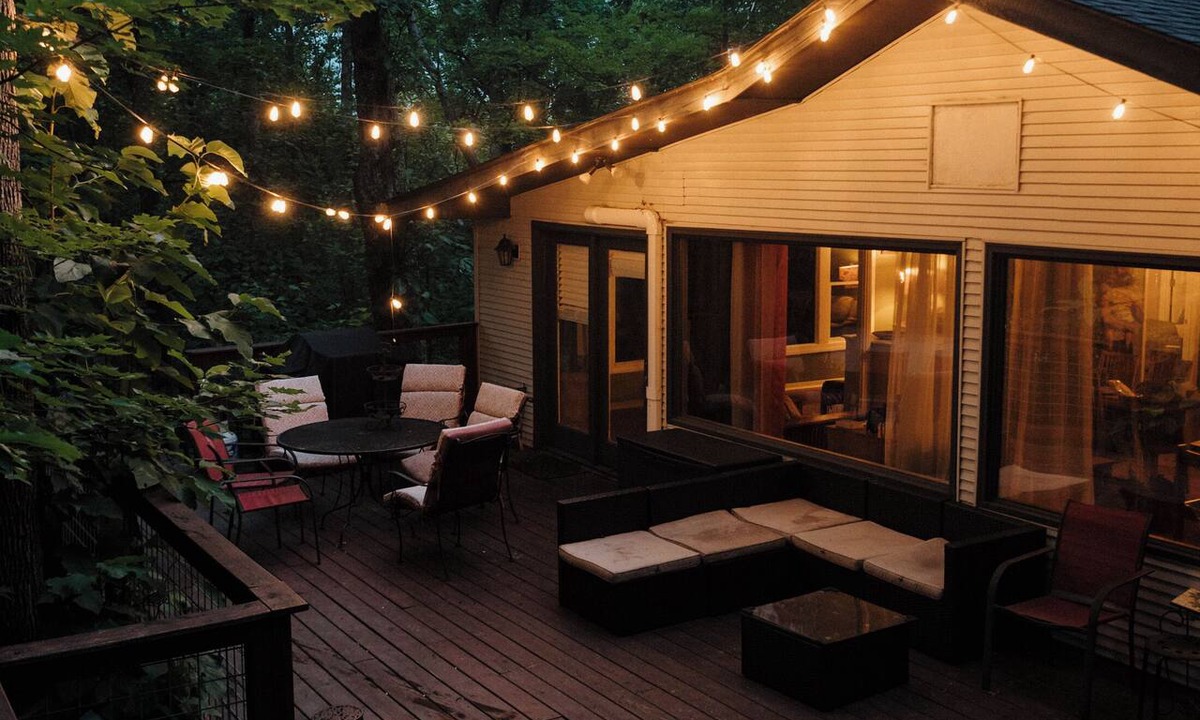 Lake Lure House | HOT TUB, FIRE PIT, DOGS WELCOME, 3 min from newly opened Chimney Rock.
