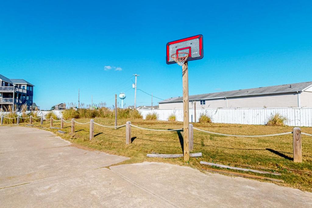 Hatteras House | Jekyll's Hydeout #1HH