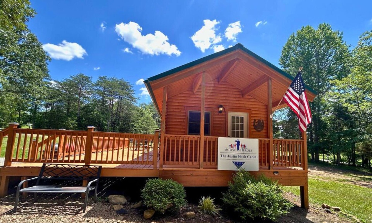 Shepherdsville Cabin | Justin Fitch Cabin - Active Heroes