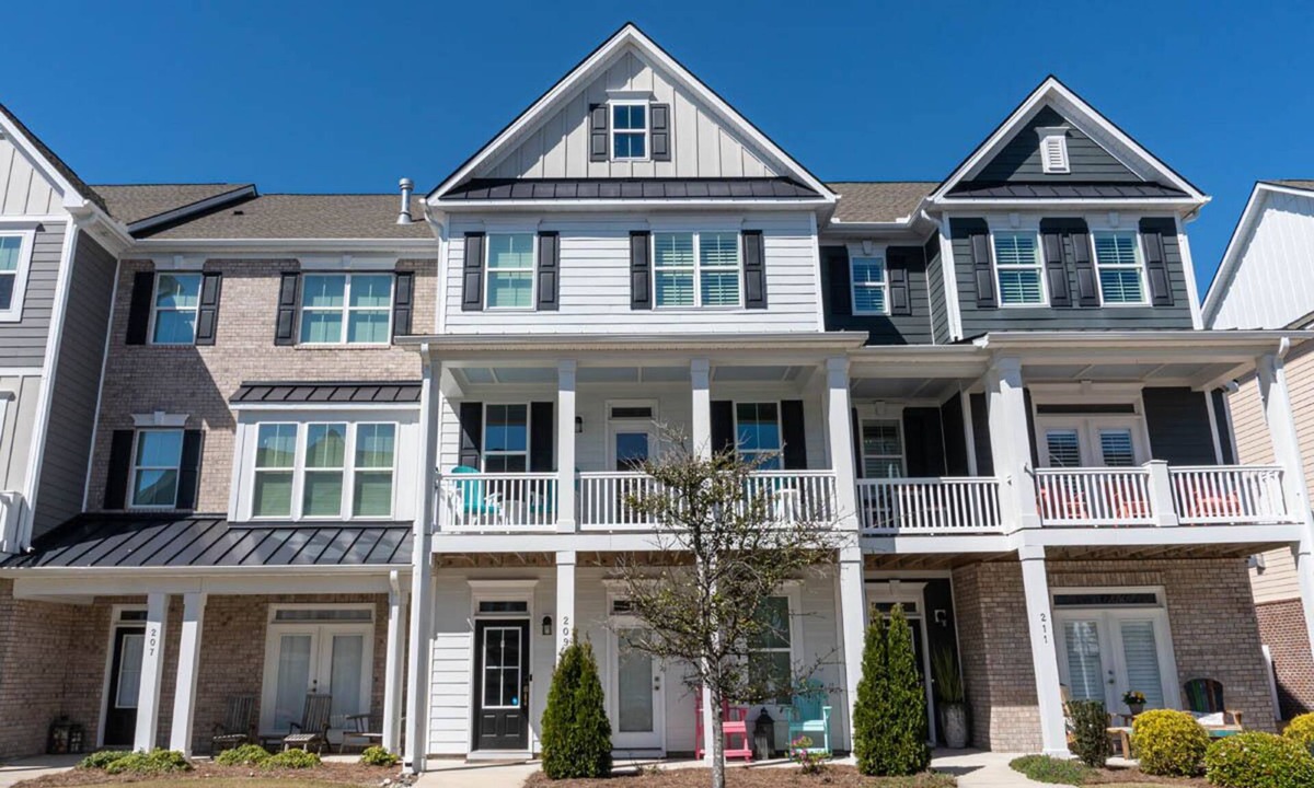 Morehead City House | Keeper's Retreat, Townhouse in Historical Beaufort, NC!