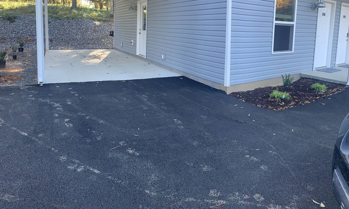 Benton House | Kentucky Lake - 25A - 2 BR Townhomes King/Full