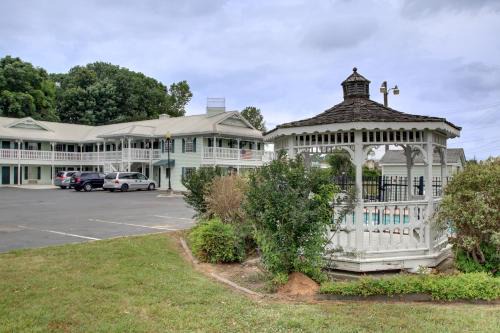 LaFayette Hotel | Key West Inn - LaFayette