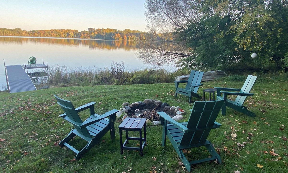 Iron River House | Lake front! The Iron Oar on Ice Lake
