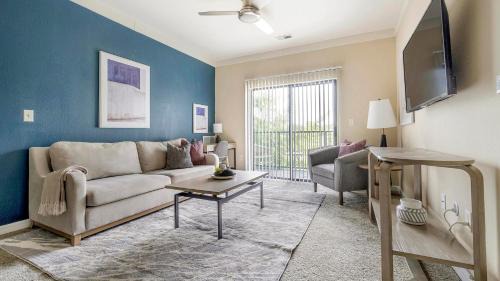 Paw Creek Apartment | Landing Apartments - Celsius
