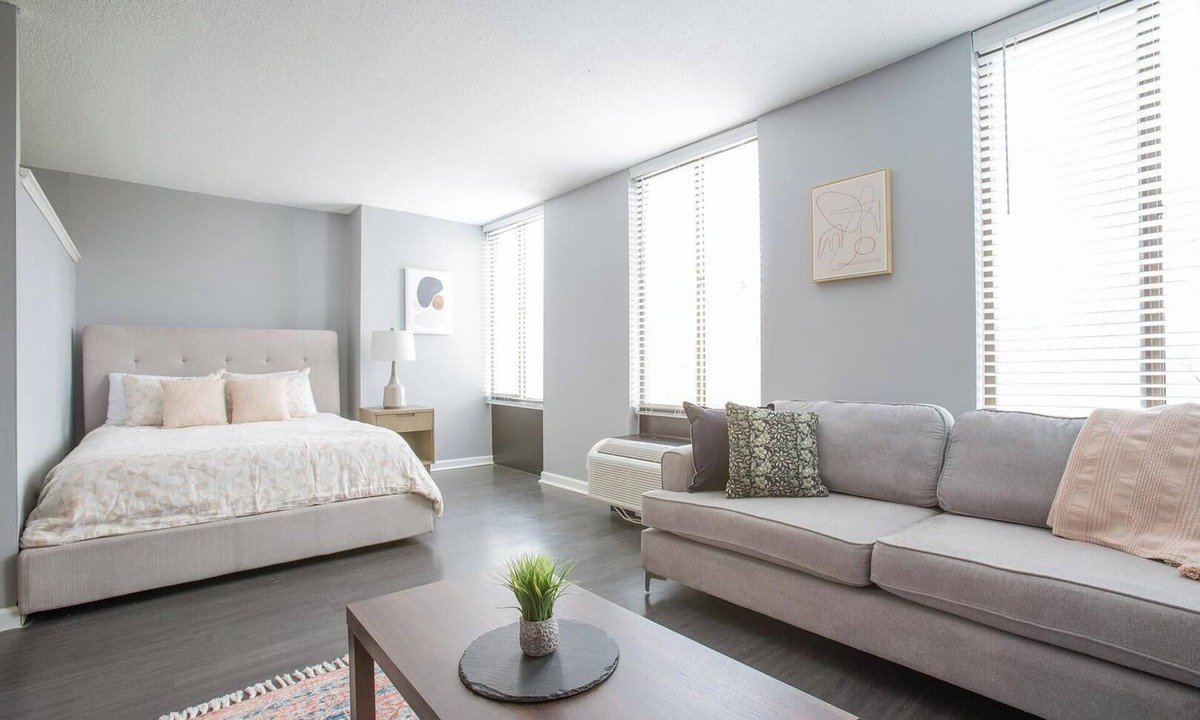 Fort Wayne Apartment | Landing | Chic Studio, Game Room, Pool