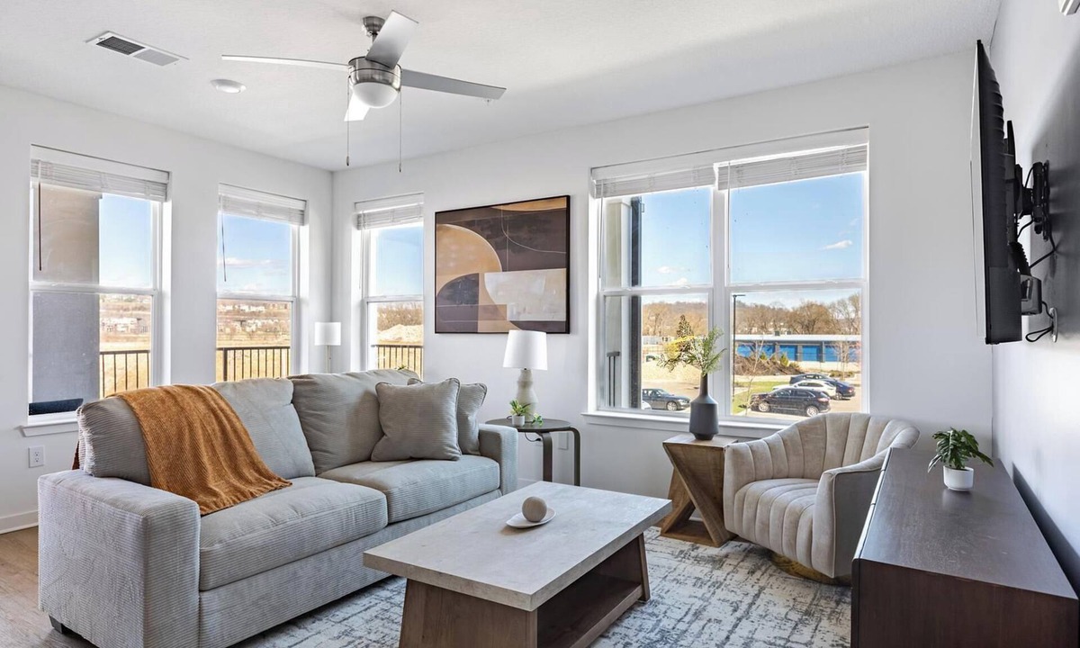 Dayton Apartment | Landing | Incredible 2BD in Manhattan Harbour