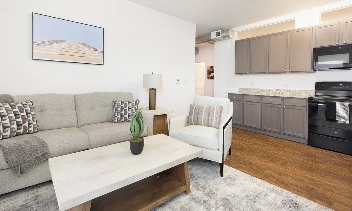 Church Hill Apartment | Landing | Modern 2BD, Rooftop Lounge, Clubhouse