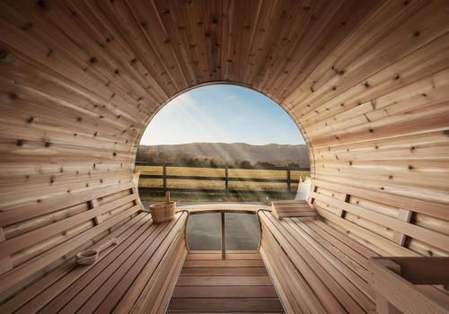 Rileyville House | Luxe, Mountain VIEWS, Sauna, HotTub, Pups