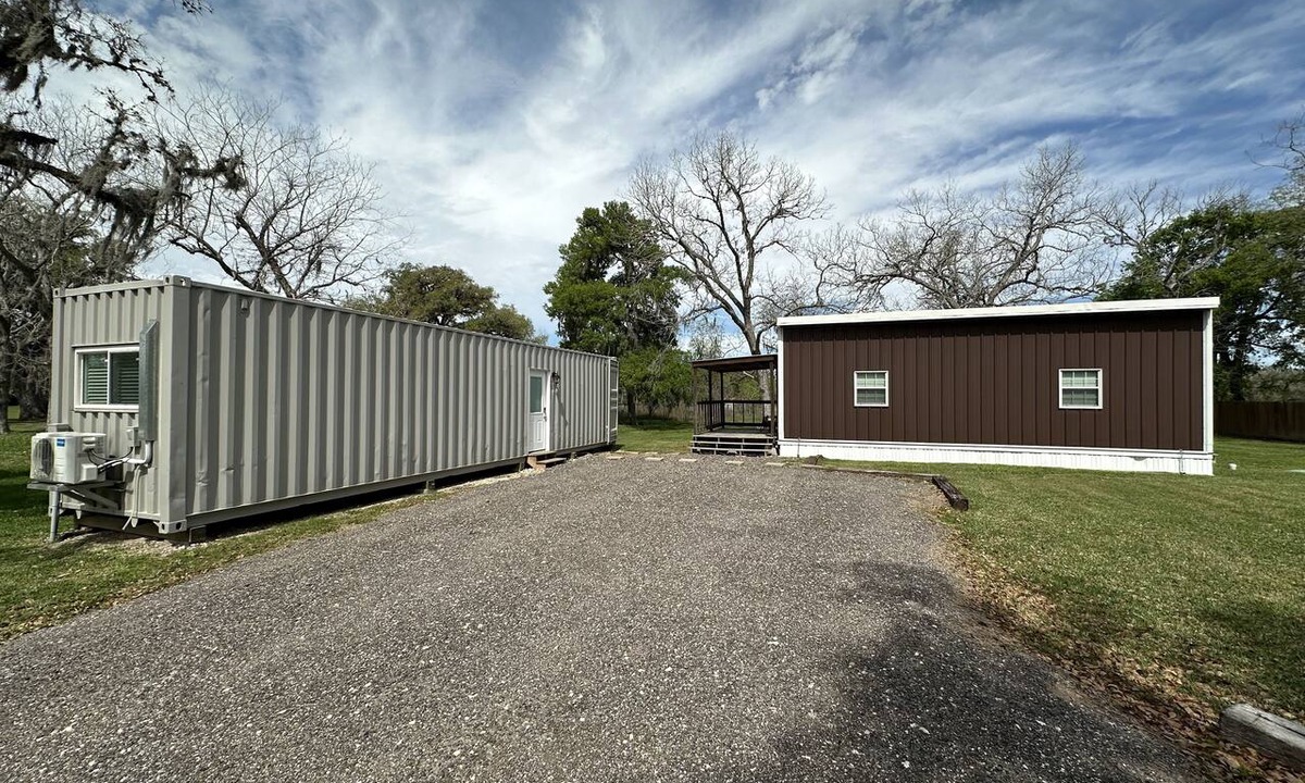 Sweeny Cottage | Luxurious Tiny House