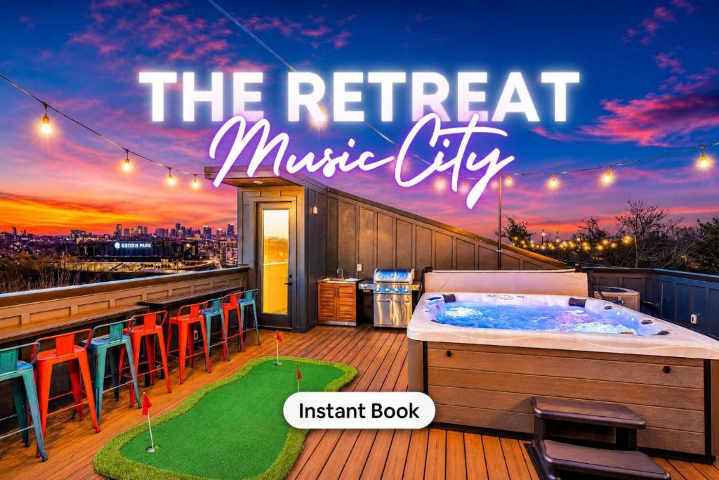 Hurwood Heights House | Luxury Hot Tub & Rooftop Deck Downtown Nashville