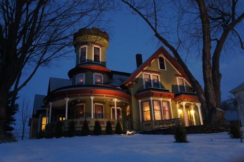 Barre Bed & Breakfast | Maplecroft Bed & Breakfast